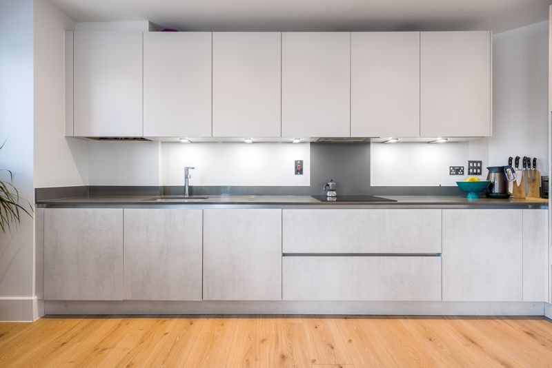 Kitchen- click for photo gallery